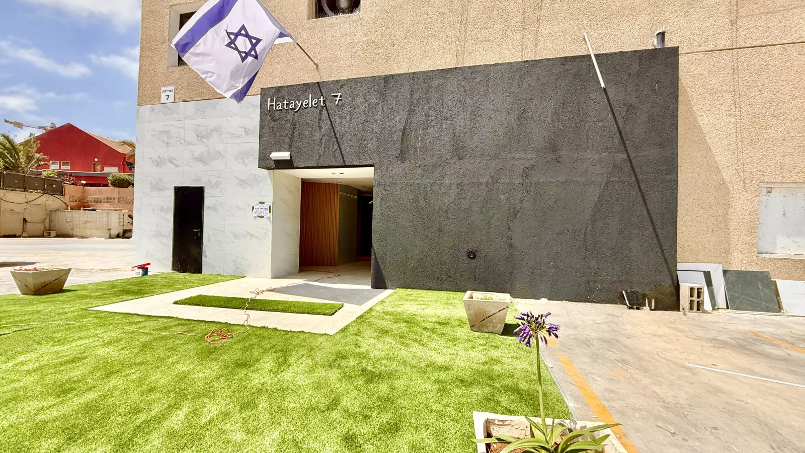 האידיאל: דירת 2 חדרים על חוף הים באשדוד
