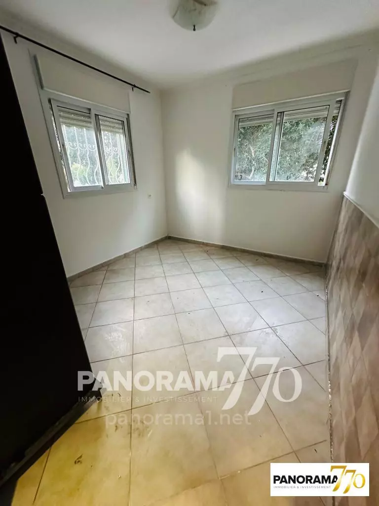 במרכז העיר, נעים, דירה יפה, עסקה טובה, במצב טוב