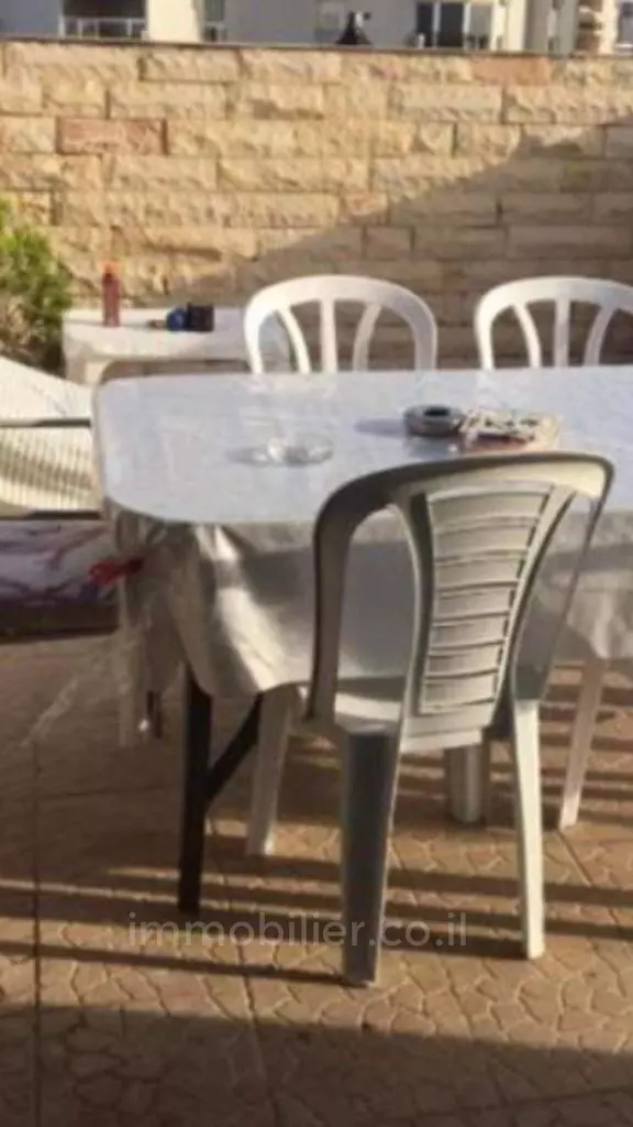 במרכז,מיקום מצויין,יפה,מציאה,משופץ
