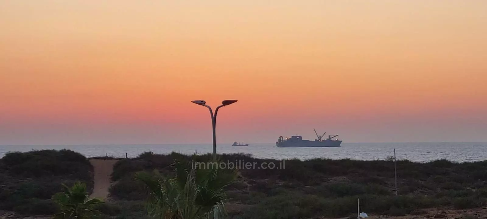 אל תפספסו! דופלקס 5.5 חדרים למכירה, מרפסת לים, רמה גבוהה - אשדוד, טט ו'
