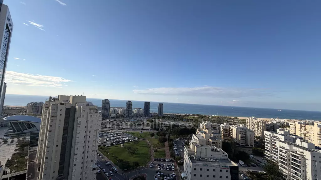אל תפספסו! קוטג' יפה בן 7 חדרים למכירה, מרינה, אשדוד