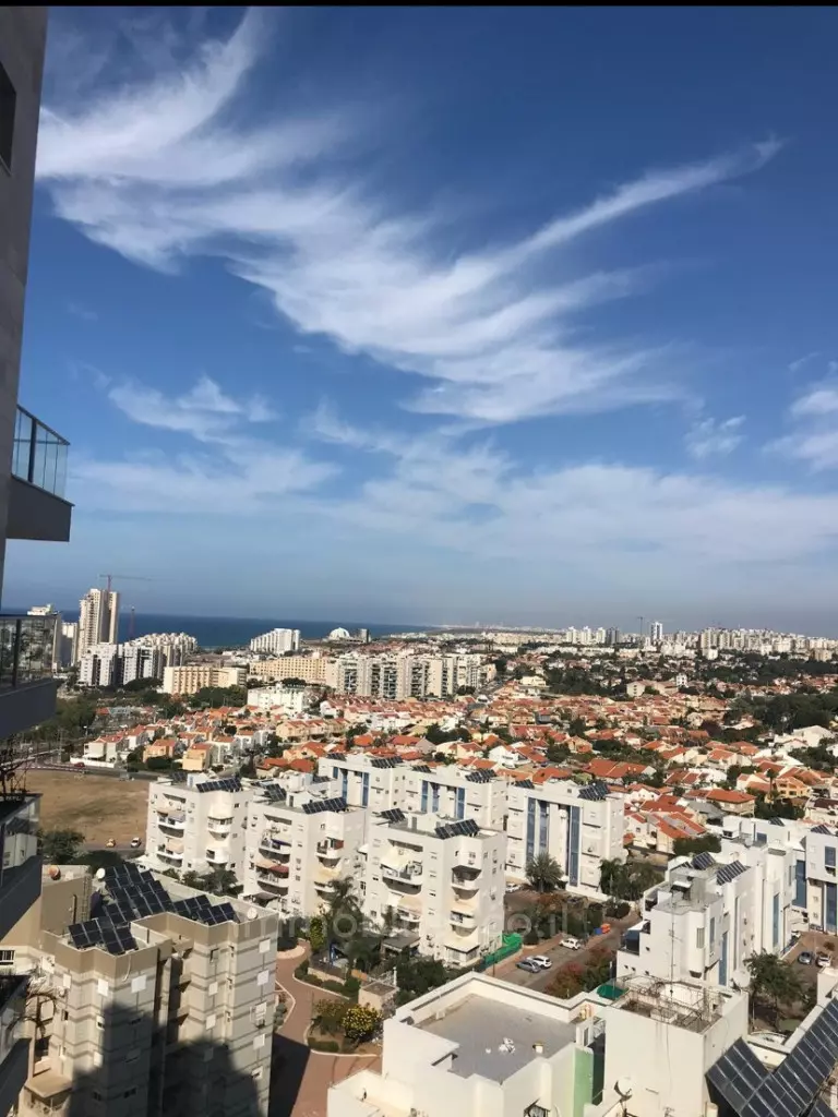 אסור לפספס! דירת 4 חדרים למכירה, קרוב לכל השירותים, סיטי, אשקלון