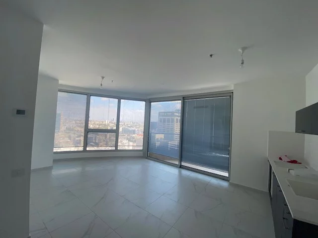 אסור לפספס! מיקום אידיאלי! 4 חדרים להשכרה, שרונה, תל אביב