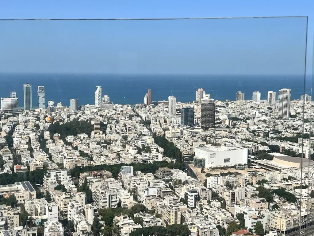 יוצא דופן. אדריכל פנים. יוקרתי.